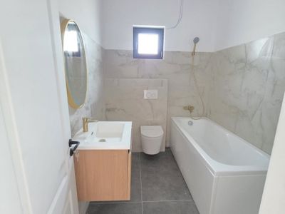Casă cu 4 camere de vânzare în Bragadiru – fotografia 5 din 12