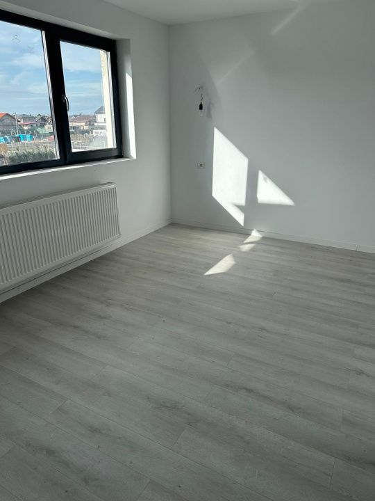 Casă cu 4 camere de vânzare în Nord, Tunari – fotografia 11 din 24
