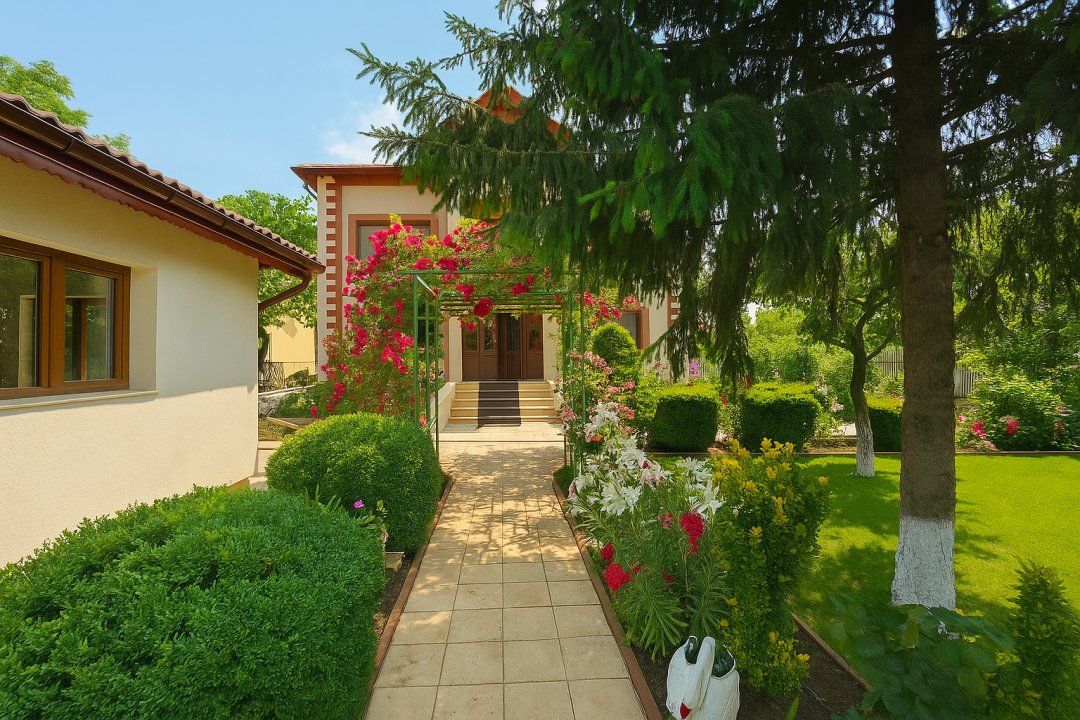 Casă cu 7 camere de vânzare în Snagov – fotografia 2 din 19