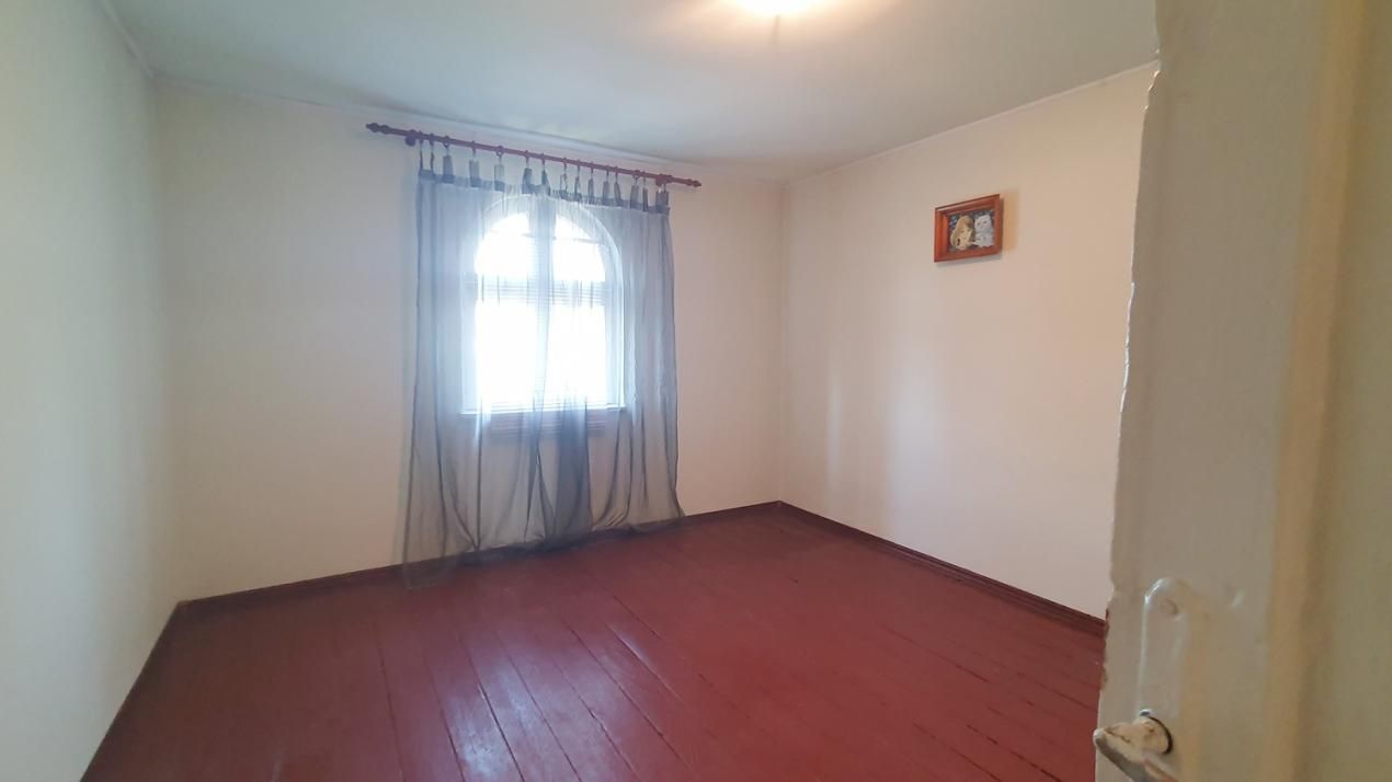 Casă cu 4 camere de vânzare în Est, Buftea – fotografia 10 din 12