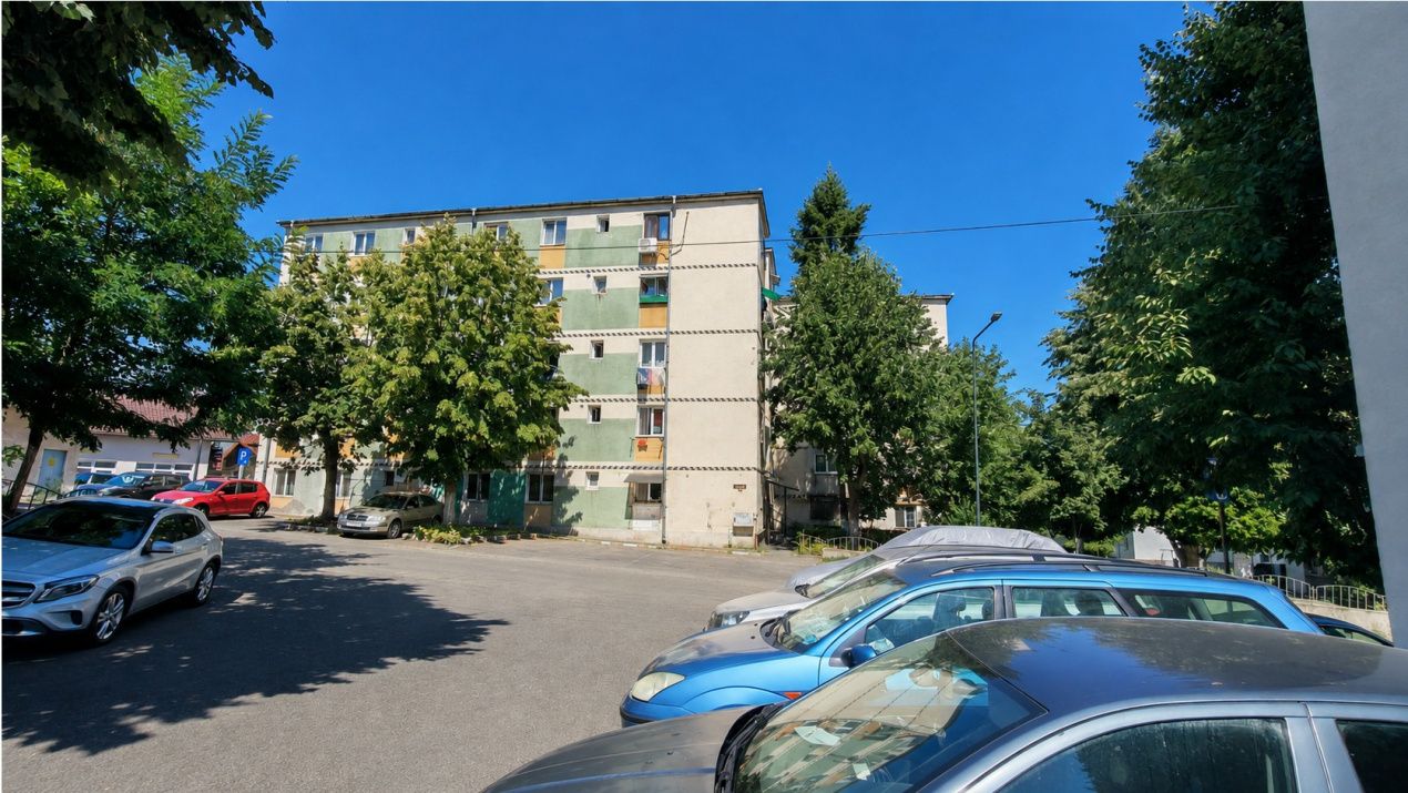 Apartament cu 2 camere de vânzare în Petrisor, Râmnicu Vâlcea – fotografia 1 din 12