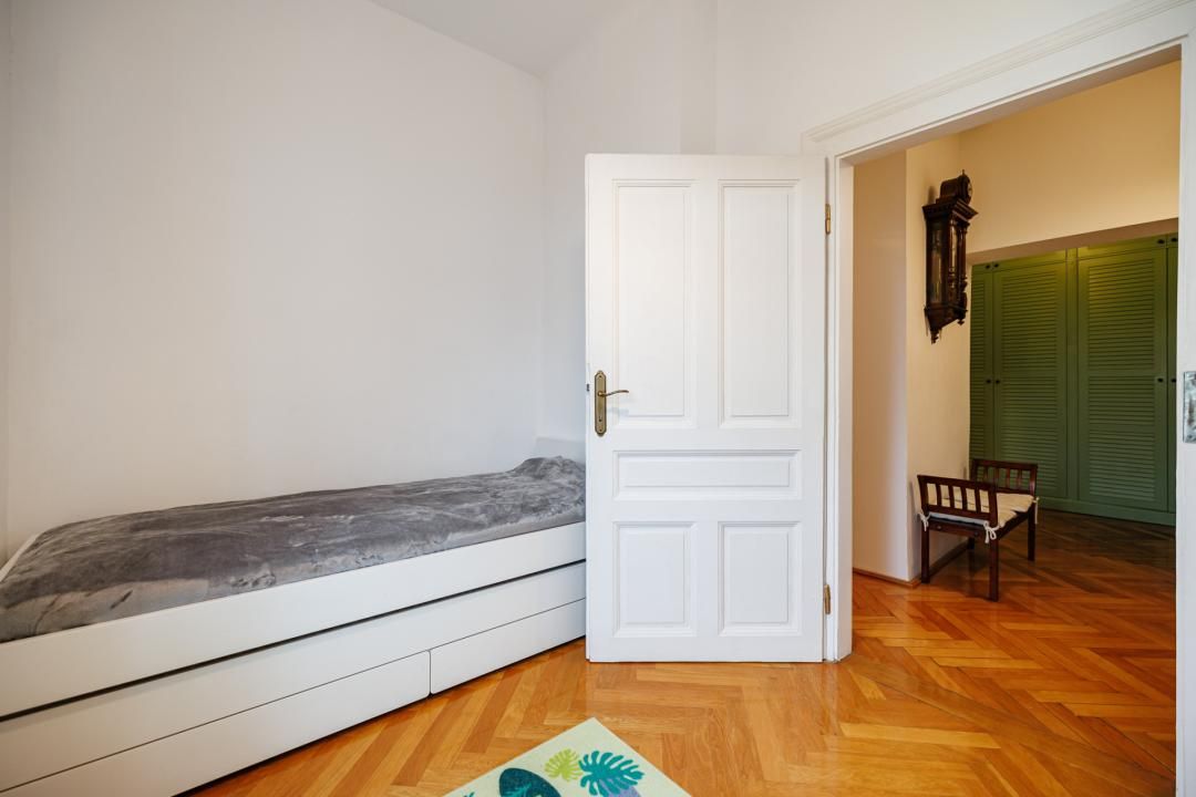 Apartament cu 3 camere de vânzare în Iosefin, Timișoara – fotografia 34 din 46