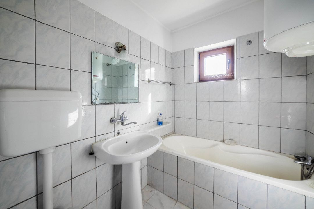 Casă cu 3 camere de vânzare în Central, Tartasesti – fotografia 10 din 15