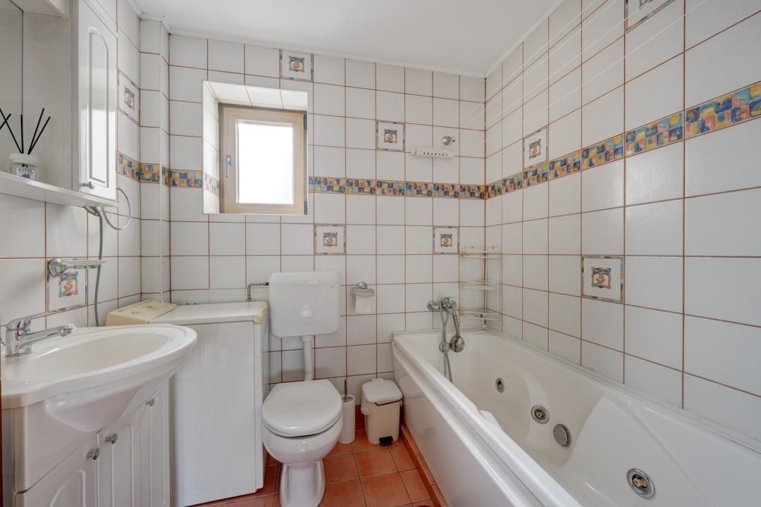 Casă cu 8 camere de închiriat în Banu Manta, București – fotografia 24 din 41