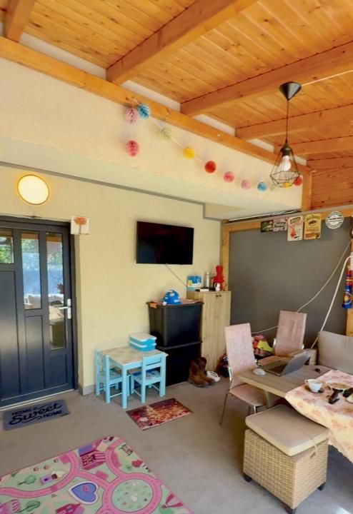 Casă cu 4 camere de vânzare în Central, Berceni – fotografia 18 din 44