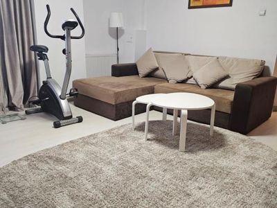 Apartament cu 2 camere de vânzare în Casa Cartii, Giurgiu – fotografia 2 din 17