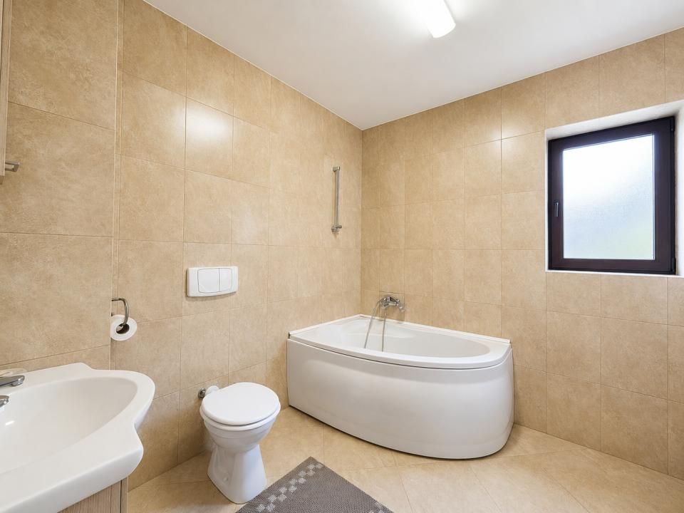 Casă cu 6 camere de vânzare în Buftea – fotografia 16 din 18