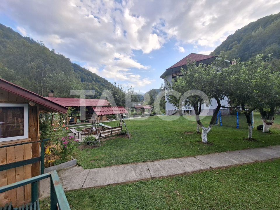 Casă cu 29 camere de vânzare în Valea Macesului – fotografia 28 din 49