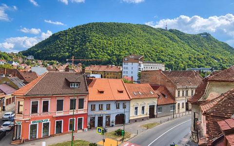 Apartament cu 3 camere de închiriat în Centrul Istoric, Brașov