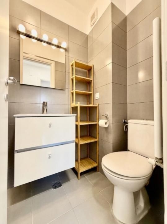 Apartament cu 3 camere de închiriat în Băneasa, București – fotografia 8 din 16