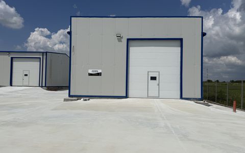 Spațiu industrial cu 3 camere de închiriat în Ovidiu