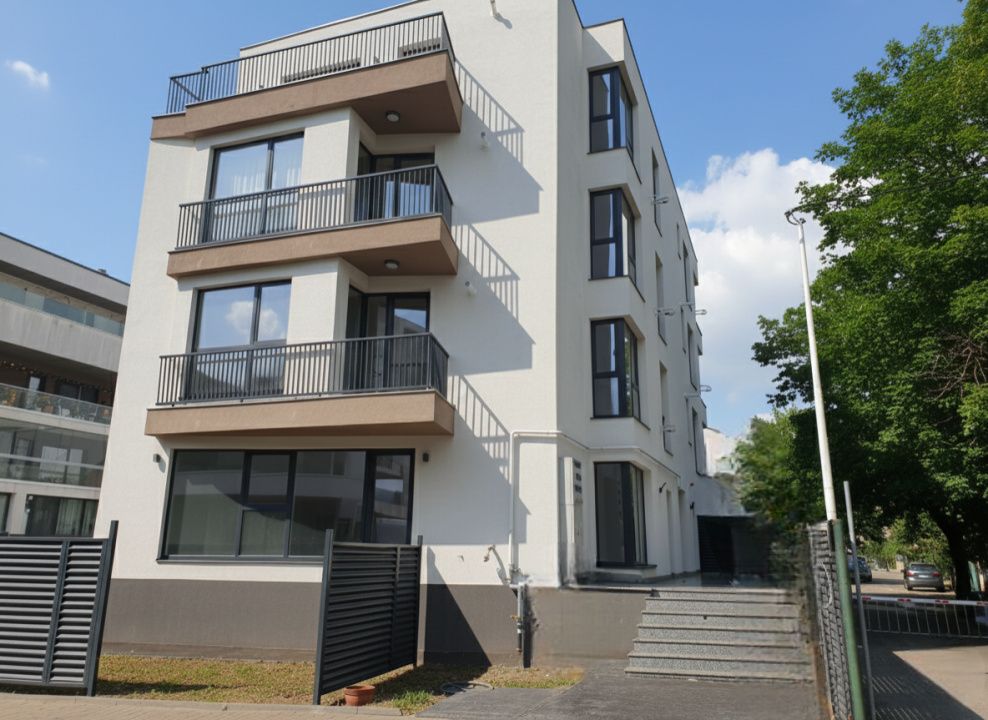 Spațiu comercial cu 4 camere de vânzare în Pipera, București – fotografia 17 din 17