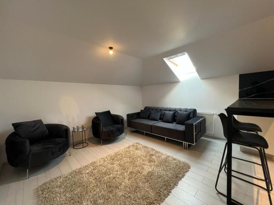 Apartament cu 2 camere de vânzare în Central, Chiajna – fotografia 2 din 11