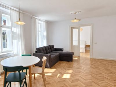 Apartament cu 2 camere de închiriat în Central, Brașov – fotografia 5 din 14