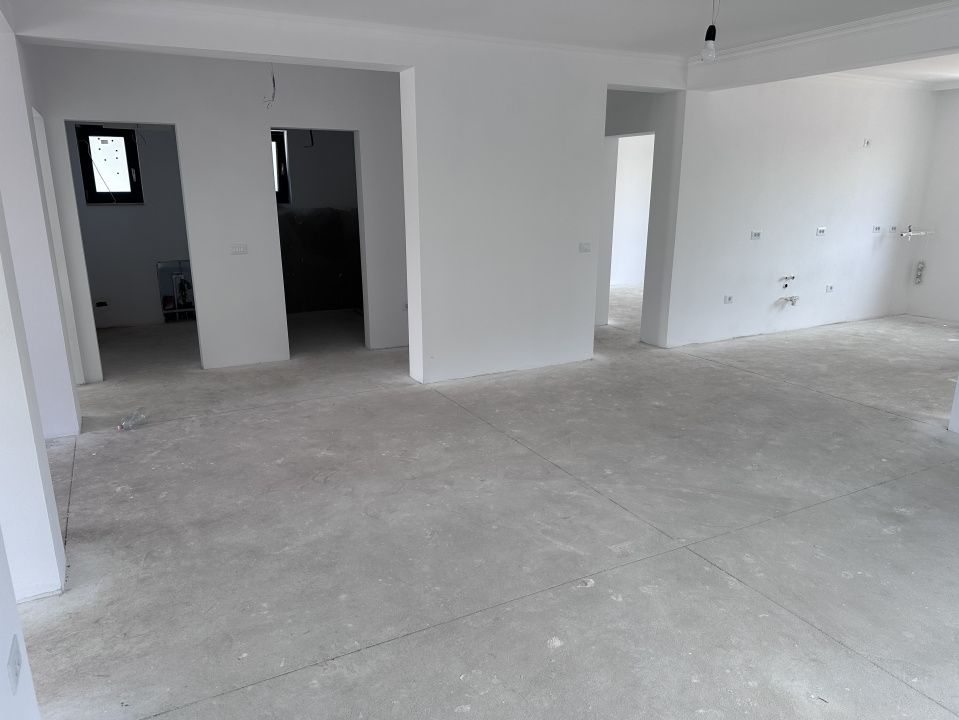Casă cu 4 camere de vânzare în Micesti, Alba Iulia – fotografia 10 din 25