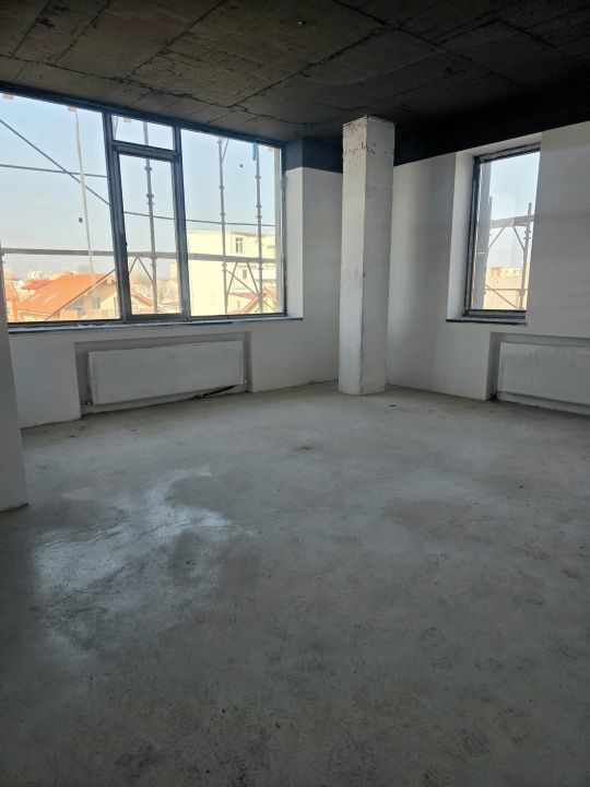 Spațiu comercial cu 4 camere de închiriat în Faleza Nord, Constanța – fotografia 35 din 43