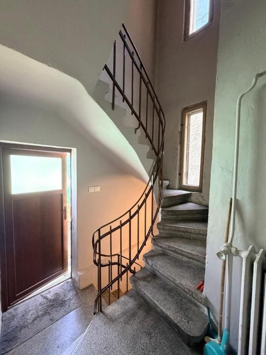 Casă cu 6 camere de vânzare în Vatra Luminoasa, București – fotografia 15 din 22