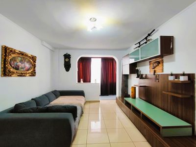 Apartament cu 3 camere de închiriat în Centru, Constanța – fotografia 2 din 16