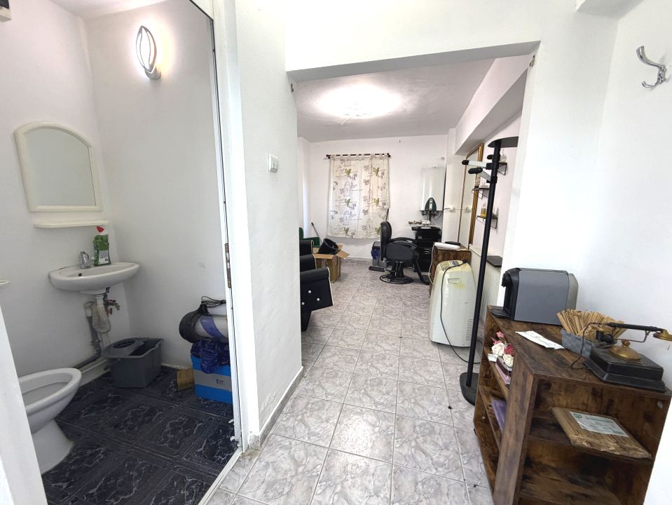 Spațiu comercial cu 2 camere de închiriat în Cetate, Alba Iulia – fotografia 9 din 25