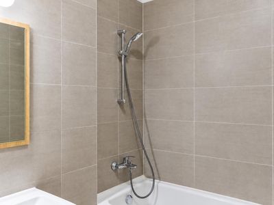 Apartament cu 2 camere de închiriat în Tractorul, Brașov – fotografia 5 din 9