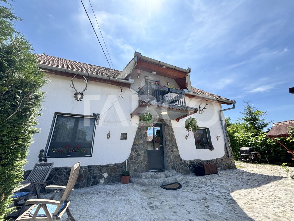 Casă cu 7 camere de vânzare în Sura Mare – fotografia 32 din 35