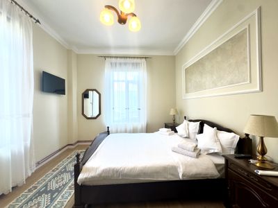 Hotel / pensiune cu 11 camere de vânzare în Central, Târgu Ocna – fotografia 3 din 30