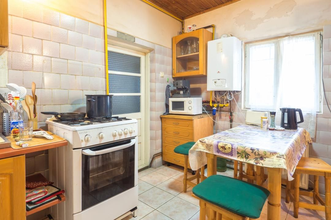 Casă cu 5 camere de vânzare în Fagetu – fotografia 9 din 57