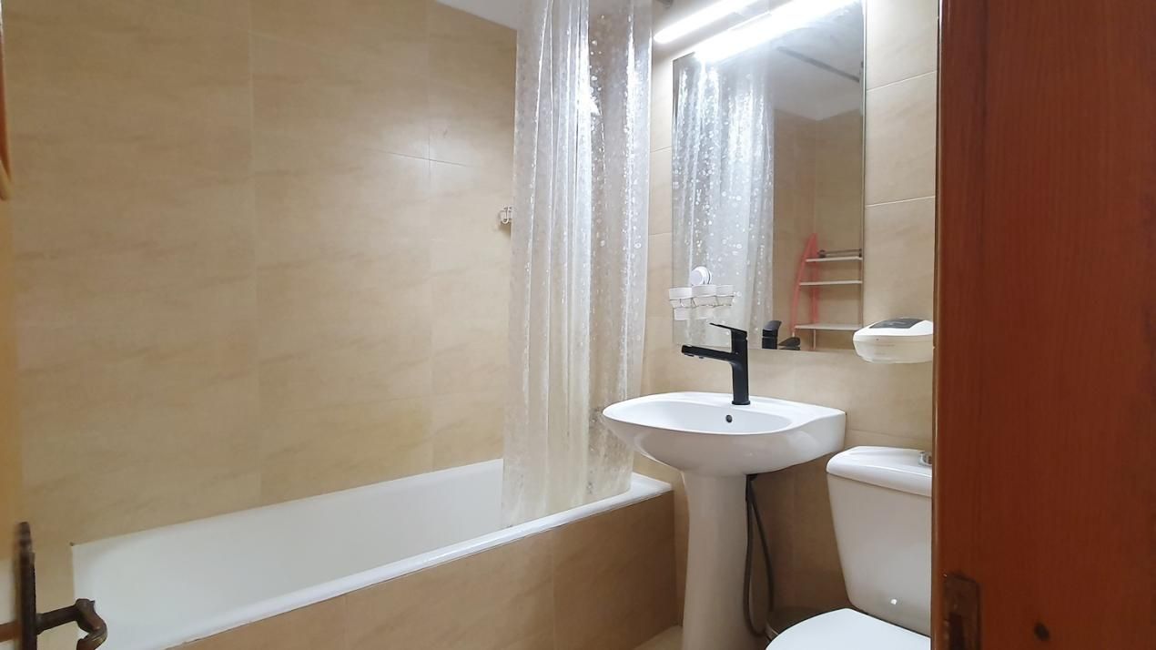 Apartament cu 3 camere de închiriat în Calea Calarasilor, București – fotografia 10 din 12