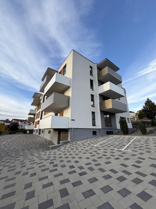Apartament cu 3 camere de vânzare în Cluj-Napoca – fotografia 1 din 15