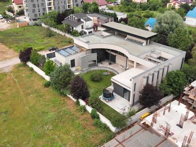 Casă cu 8 camere de închiriat în Băneasa, București – fotografia 3 din 16