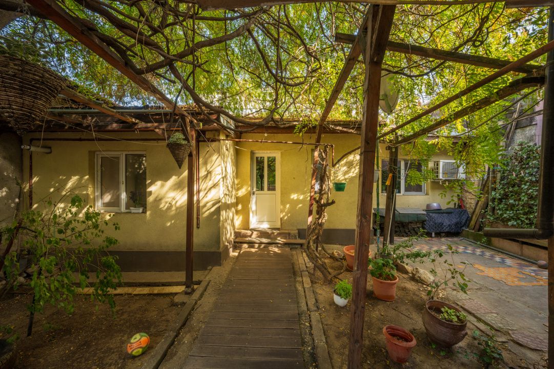 Casă cu 4 camere de vânzare în Rahova, București – fotografia 27 din 33