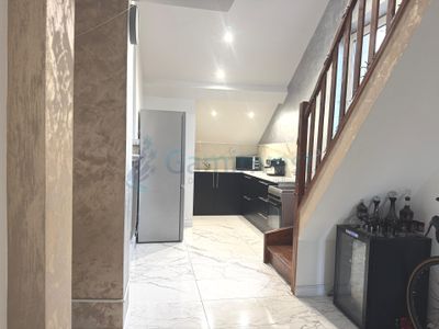 Apartament cu 3 camere de vânzare în Central, Oradea – fotografia 5 din 11