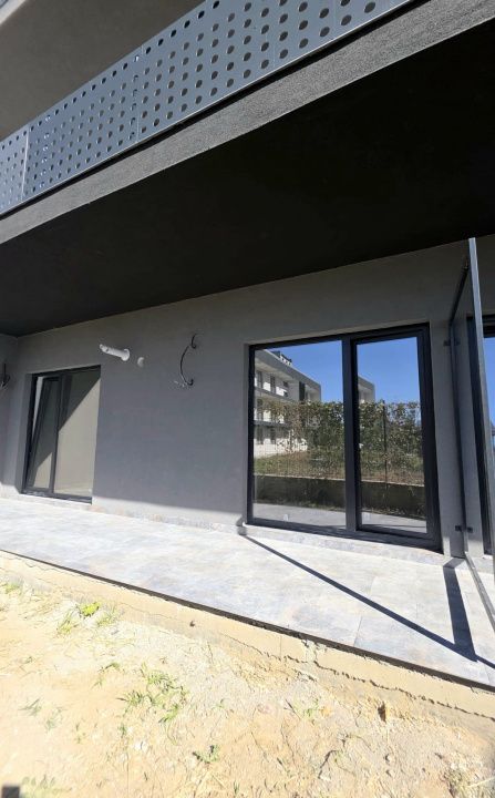 Apartament cu 2 camere de vânzare în Nord, Mamaia-Sat – fotografia 2 din 11