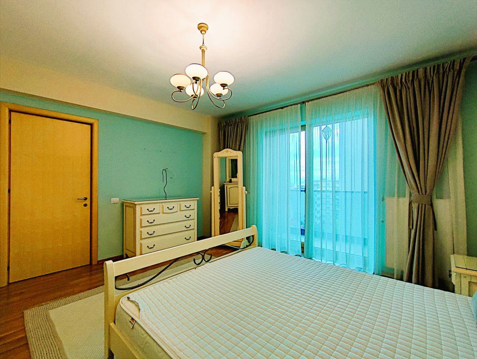 Apartament cu 3 camere de vânzare în Central, Mamaia-Sat – fotografia 22 din 27