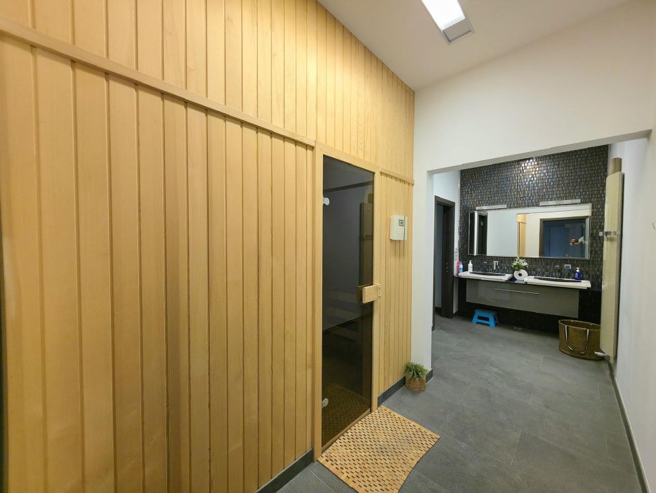 Casă cu 8 camere de închiriat în Băneasa, București – fotografia 10 din 16