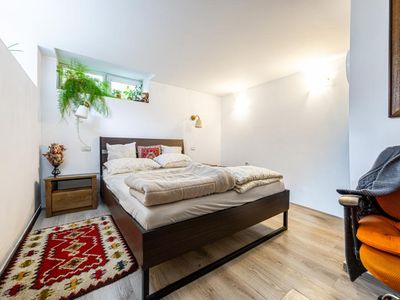 Casă cu 7 camere de vânzare în Central, Bran – fotografia 3 din 38