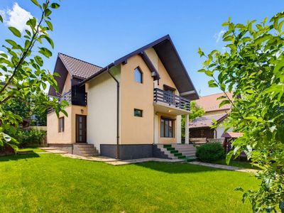 Casă cu 4 camere de vânzare în Horpaz – fotografia 2 din 31