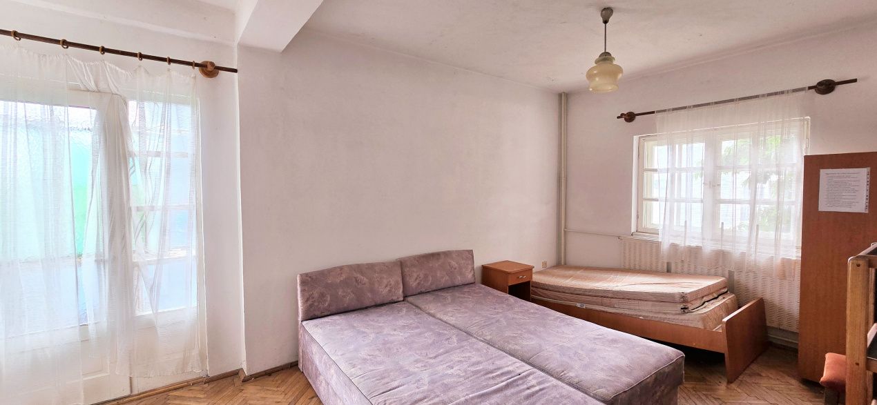 Casă cu 14 camere de vânzare în Costinesti – fotografia 11 din 16