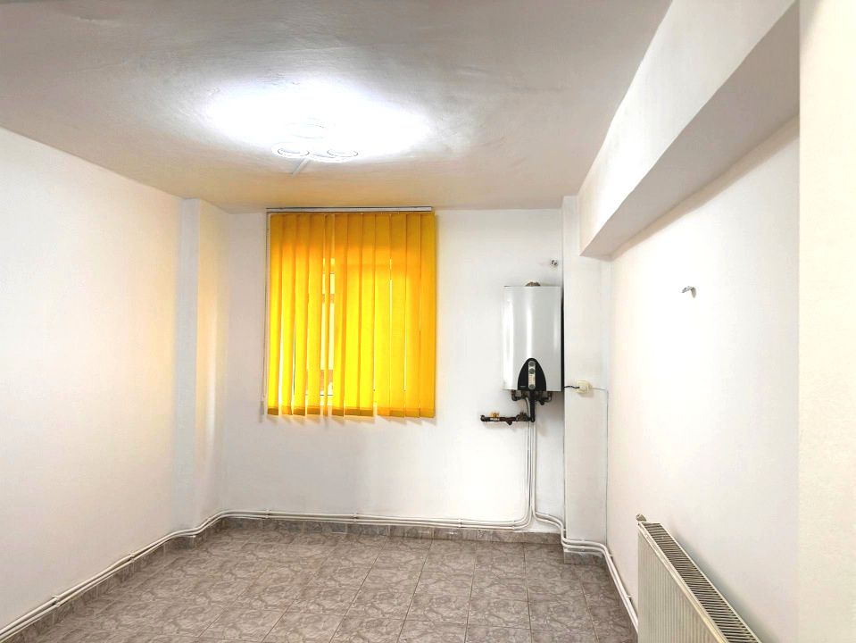 Spațiu comercial cu 2 camere de închiriat în Cetate, Alba Iulia – fotografia 15 din 25