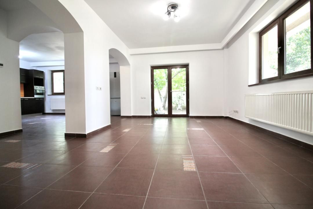 Apartament cu 4 camere de închiriat în Prelungirea Ghencea, București – fotografia 2 din 34