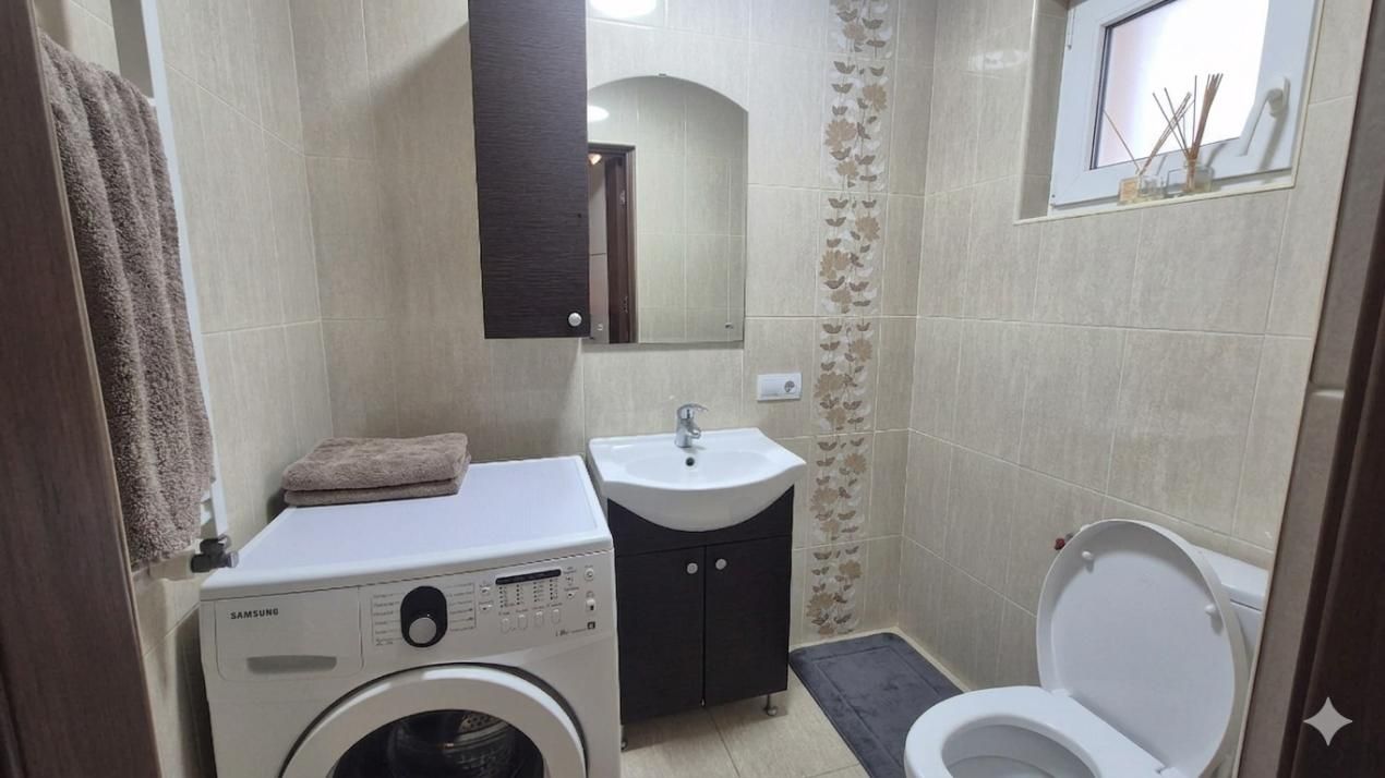 Casă cu 3 camere de vânzare în Trivale, Pitești – fotografia 3 din 7