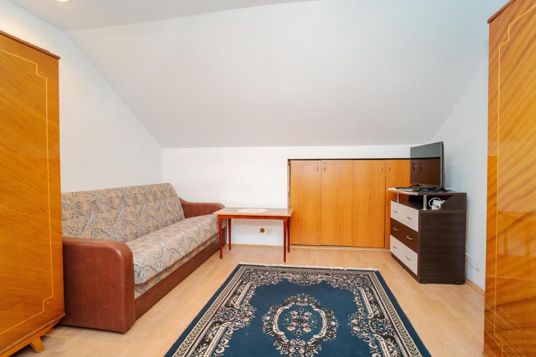 Casă cu 4 camere de vânzare în Podul de Piatra, Iași – fotografia 16 din 18