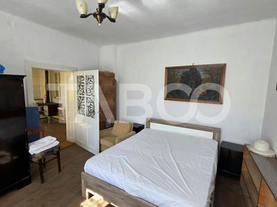 Casă cu 2 camere de vânzare în Petresti – fotografia 4 din 16