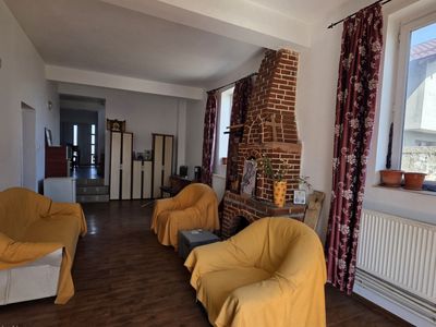 Casă cu 6 camere de vânzare în Km 5, Constanța – fotografia 2 din 18