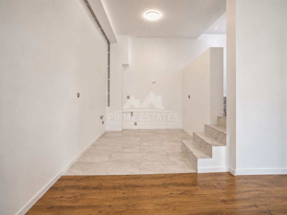 Casă cu 5 camere de vânzare în Exterior Est, Tunari – fotografia 4 din 26