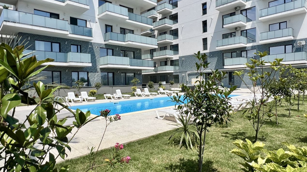 Apartament cu 2 camere de vânzare în Mamaia-Sat – fotografia 1 din 27