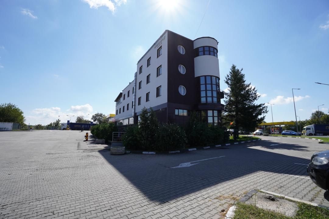 Hotel / pensiune cu 24 camere de vânzare în Periferie, Giurgiu – fotografia 2 din 37
