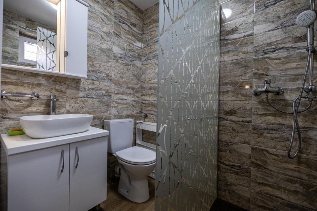Casă cu 4 camere de vânzare în Central, Dumbrăvița – fotografia 21 din 40