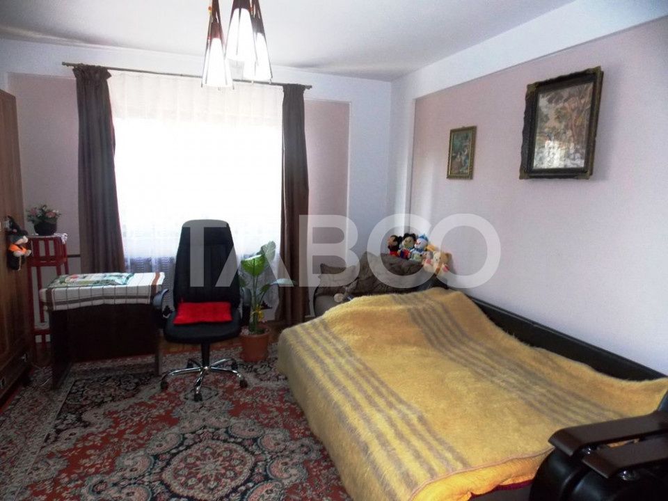 Casă cu 6 camere de vânzare în Gusterita, Sibiu – fotografia 4 din 23