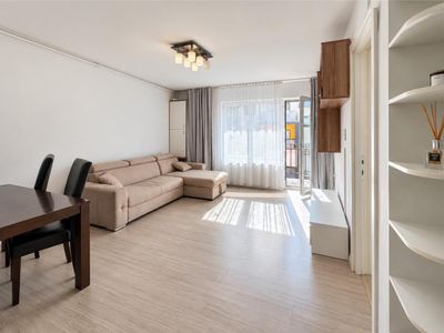 Apartament cu 3 camere de vânzare în Teilor, Florești – fotografia 2 din 15